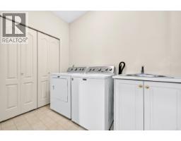 6215 Dunsmuir Crescent, Richmond, BC V7C5T7 Photo 16
