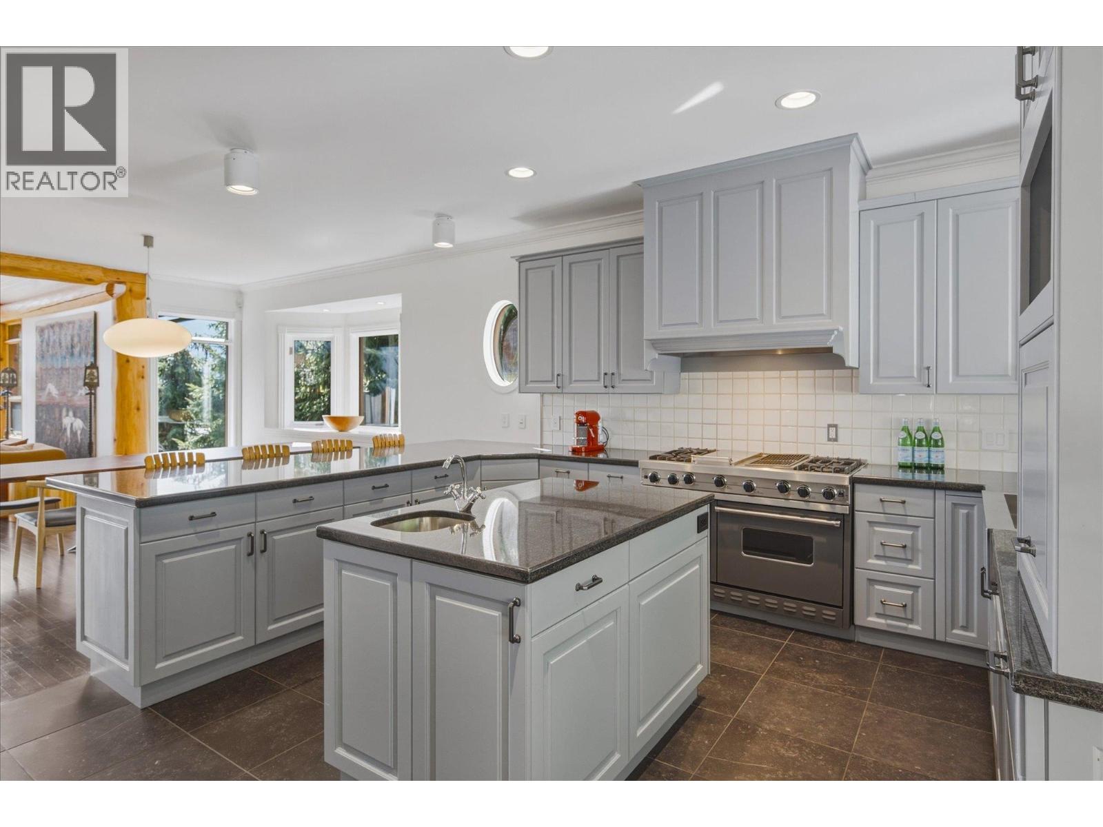 3426 BLUEBERRY DRIVE, Whistler