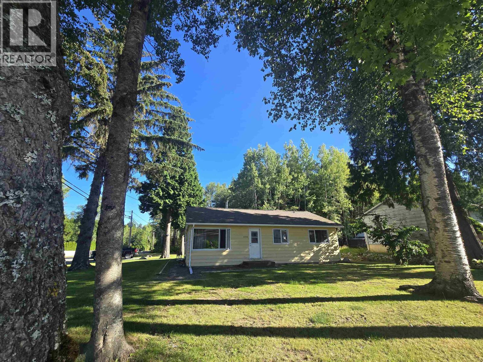 4736 HALLIWELL AVENUE - 1