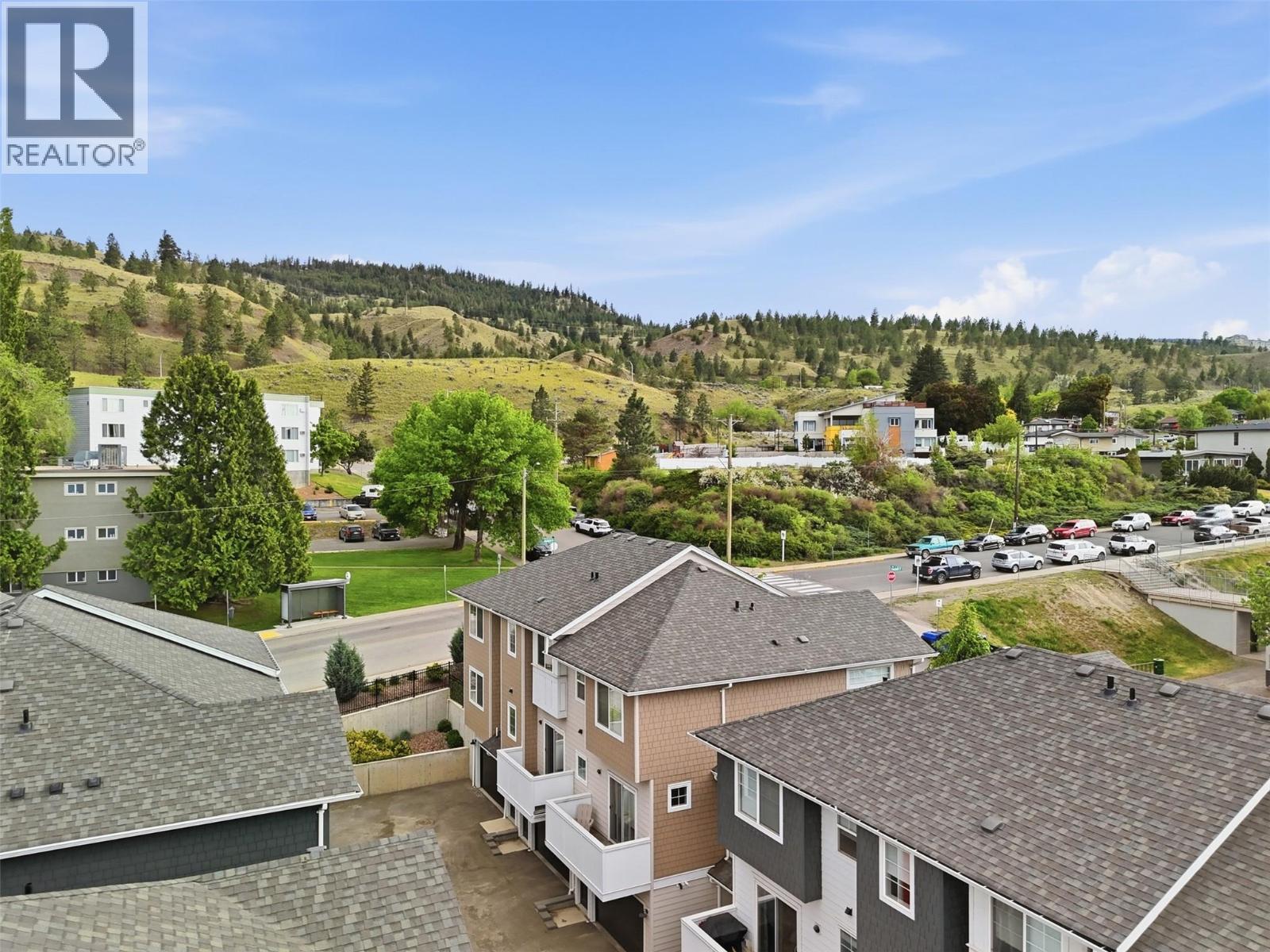 #109 1393 9TH Avenue - Image 38