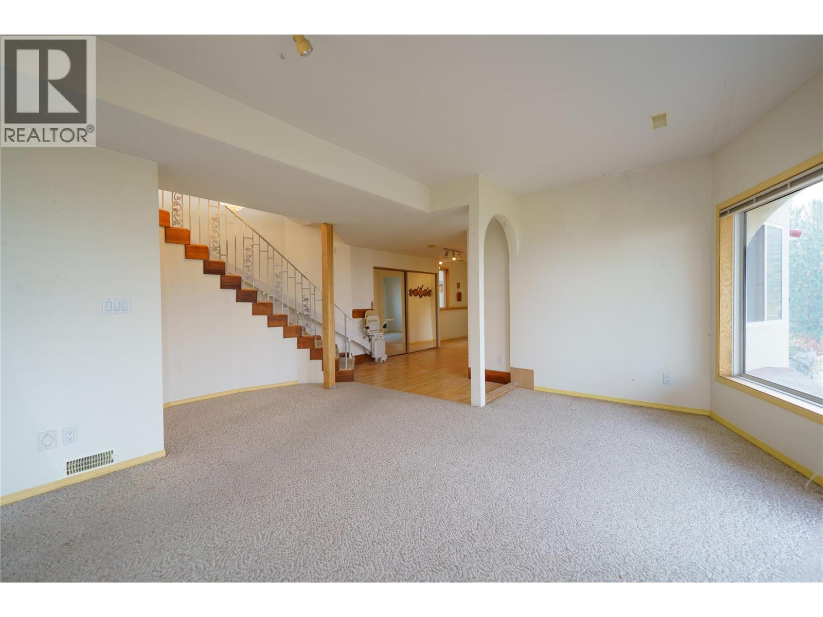 437 Matheson Road - 26