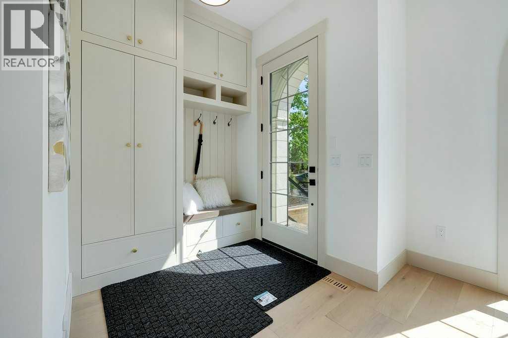 2535 19 Street SW - Image 4