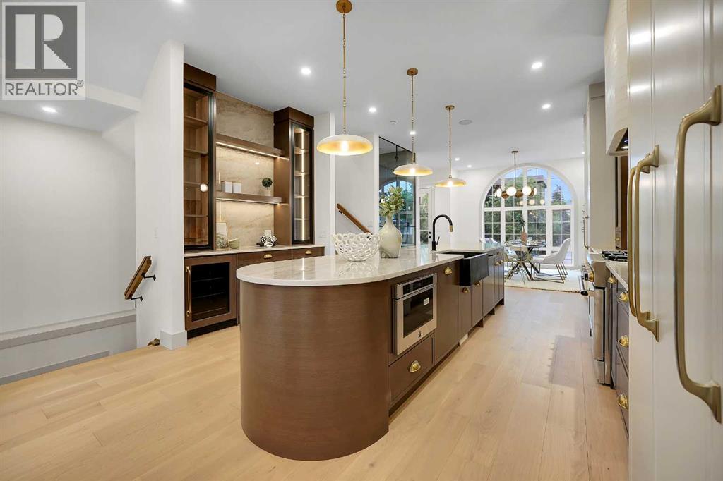2535 19 Street SW - Image 15