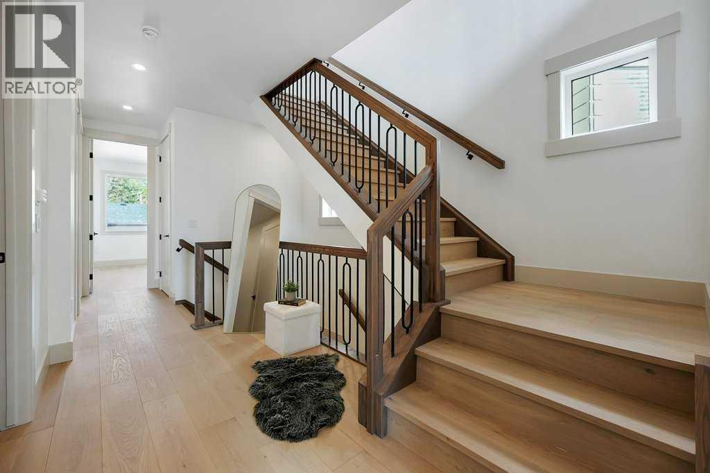 2535 19 Street SW - Image 29