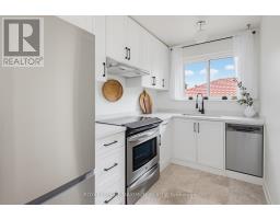 41 Strathavon Drive, Toronto, ON M9V2H4 Photo 12