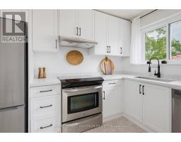41 Strathavon Drive, Toronto, ON M9V2H4 Photo 14