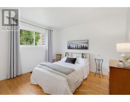 41 Strathavon Drive, Toronto, ON M9V2H4 Photo 20