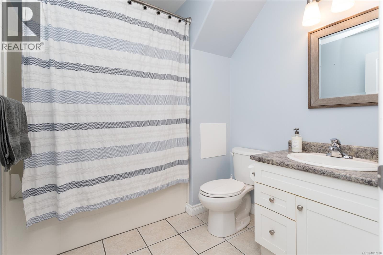 133 Gibraltar Bay Dr - Image 30