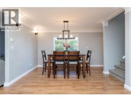 Dining room - 133 Gibraltar Bay Dr, View Royal, BC V9B6M2 Photo 13