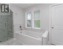 133 Gibraltar Bay Dr, View Royal, BC V9B6M2 Photo 27