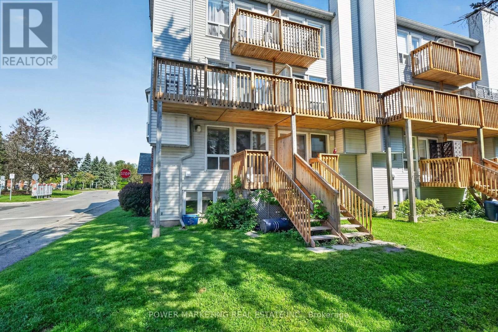 442 BRISTON PRIVATE - 43