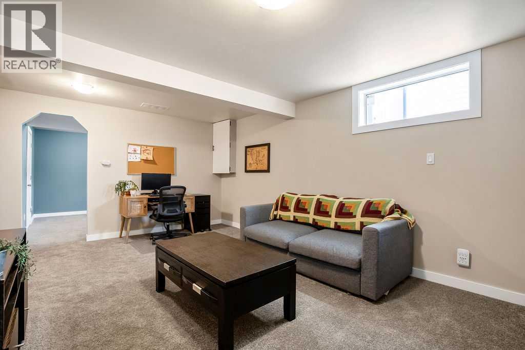 115 5 St - Image 30