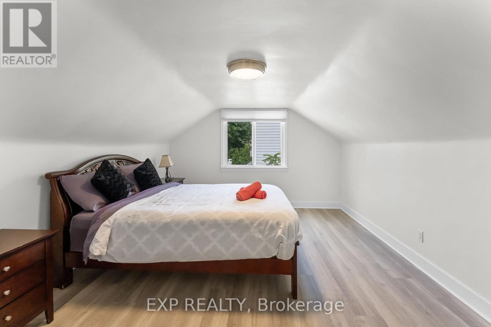 6304 FINLAY AVENUE - 24