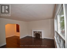 997 Eglinton Avenue W, Toronto, ON M6C2C7 Photo 10