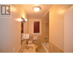 997 Eglinton Avenue W, Toronto, ON M6C2C7 Photo 15