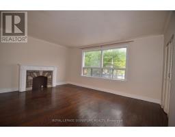 997 Eglinton Avenue W, Toronto, ON M6C2C7 Photo 9