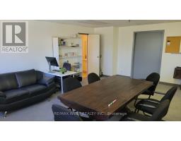 4b - 210 Drumlin Circle, Vaughan, ON L4K3E3 Photo 6