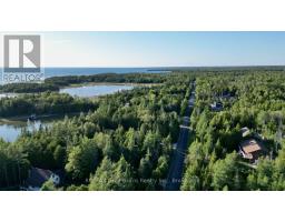8 Devils Glen, Northern Bruce Peninsula, ON N0H1X0 Photo 21