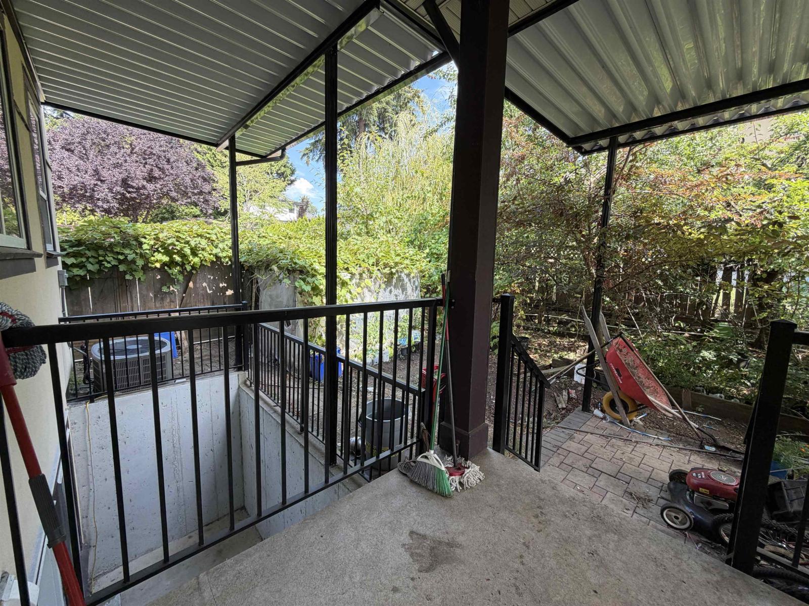 7960 155 STREET, Surrey