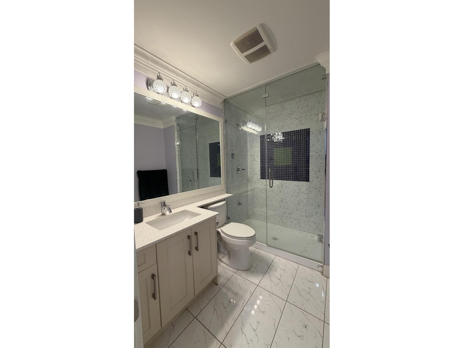 7960 155 STREET, Surrey