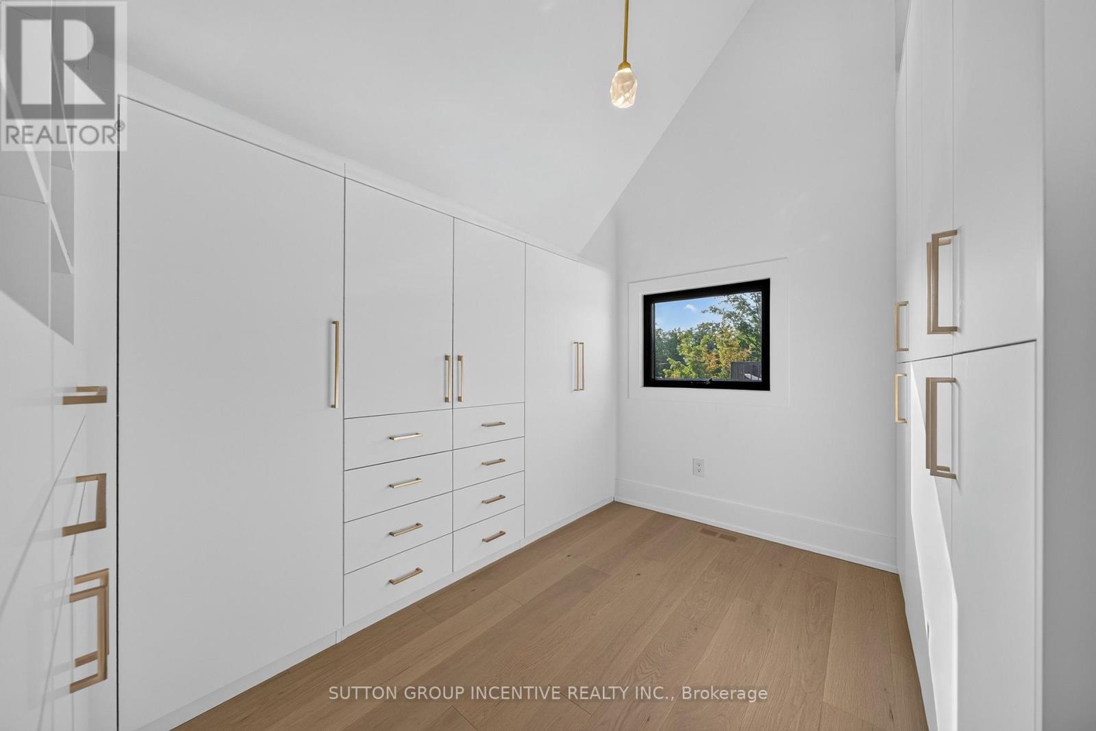 1619 HOUSTON AVENUE - Image 28