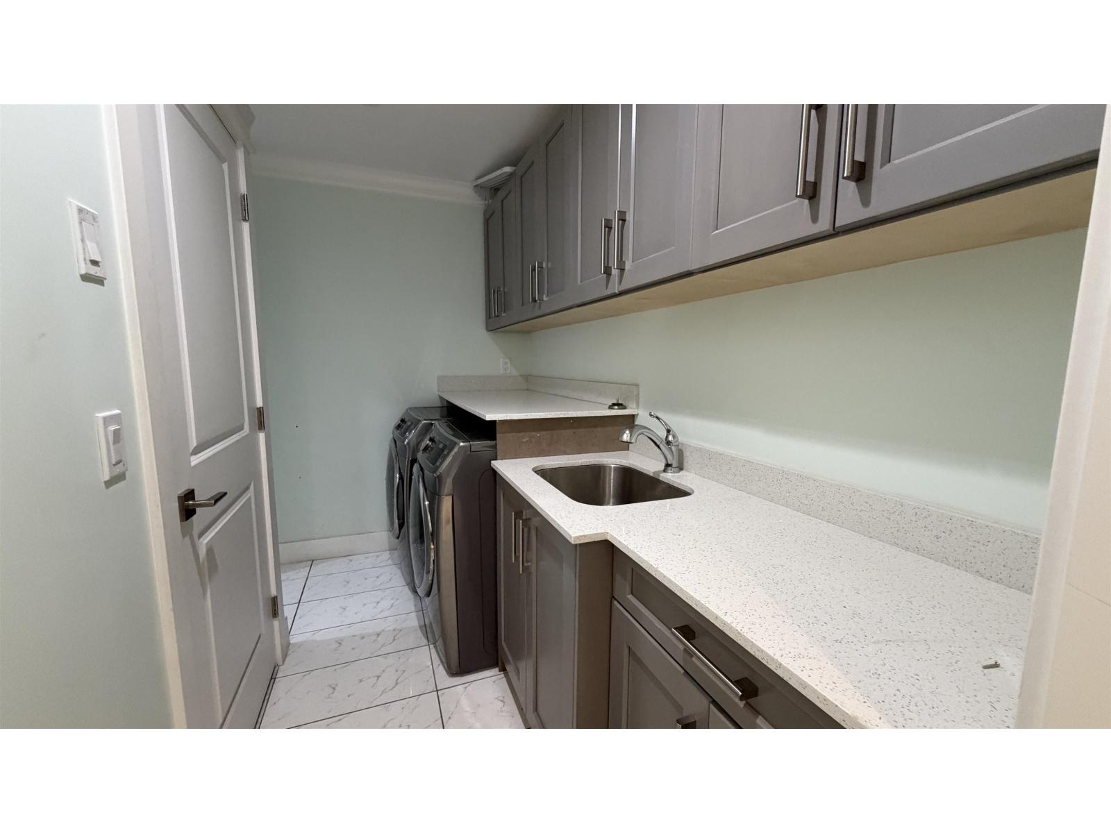 7960 155 STREET, Surrey