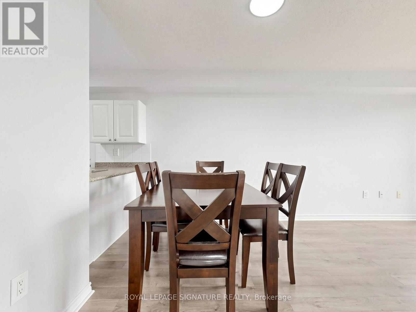 #708 55 STRATHAVEN DRIVE - 17