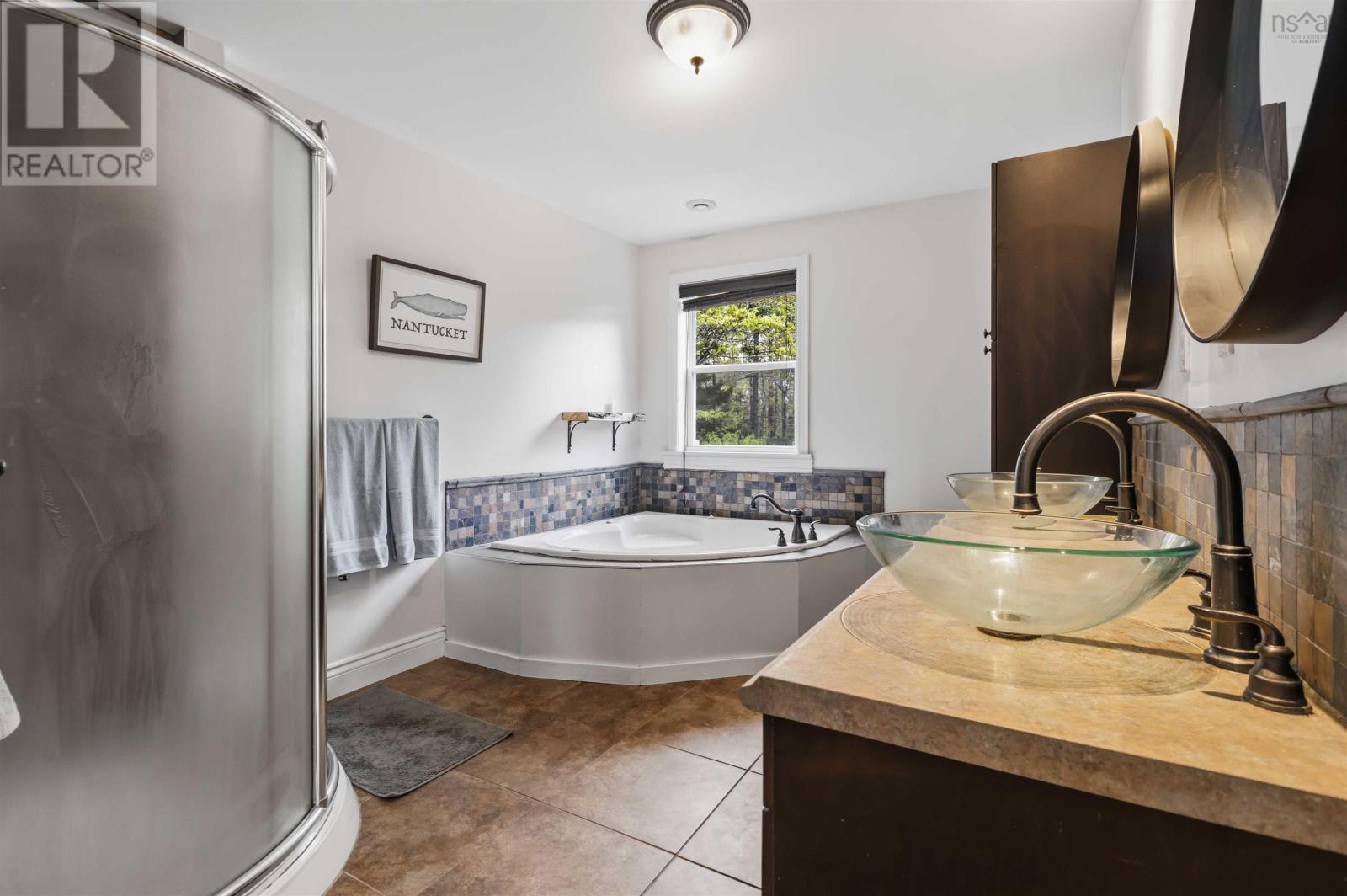 Property 23 of 41 of 100 Clayton Drive