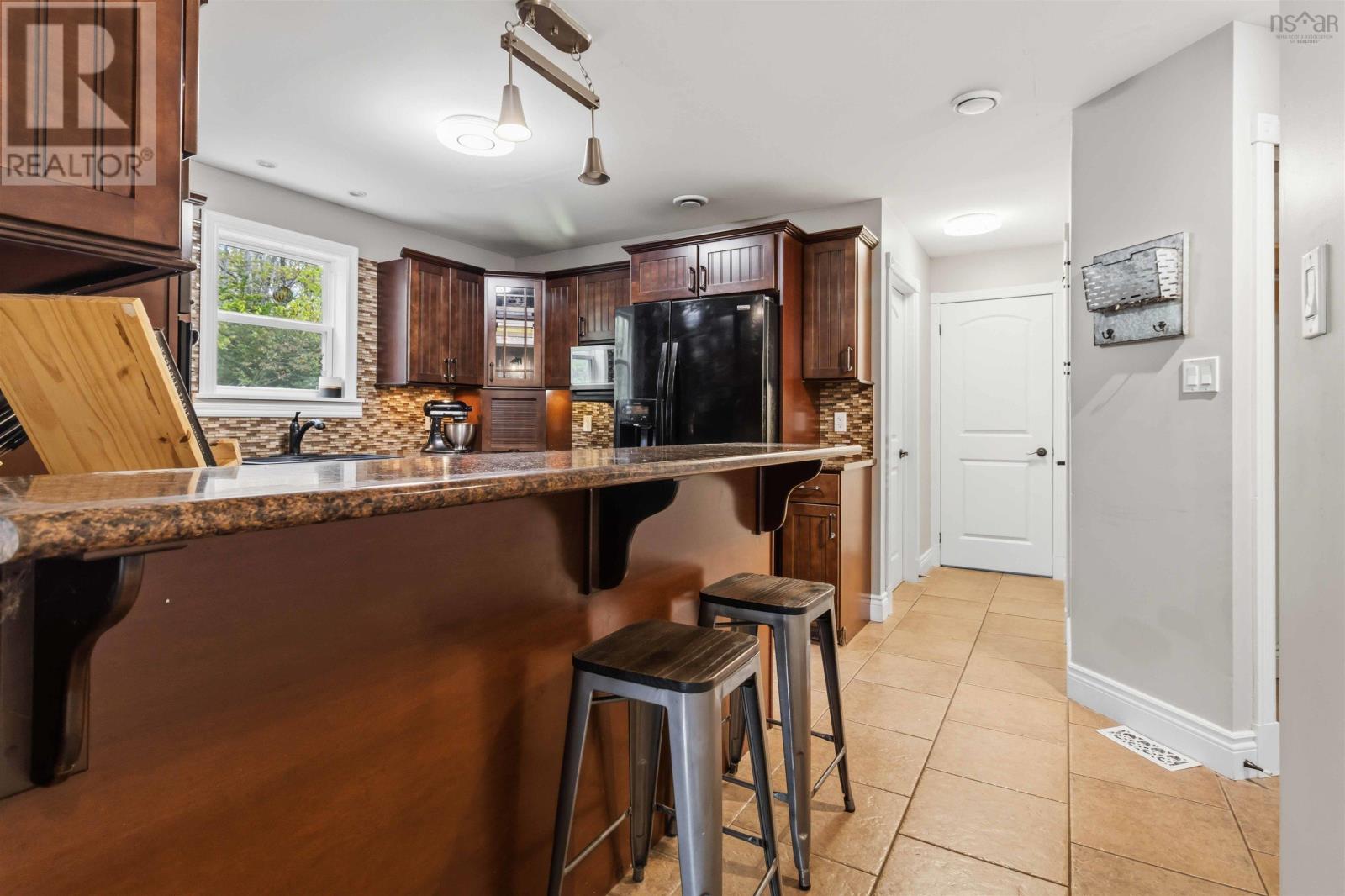 Property 8 of 41 of 100 Clayton Drive