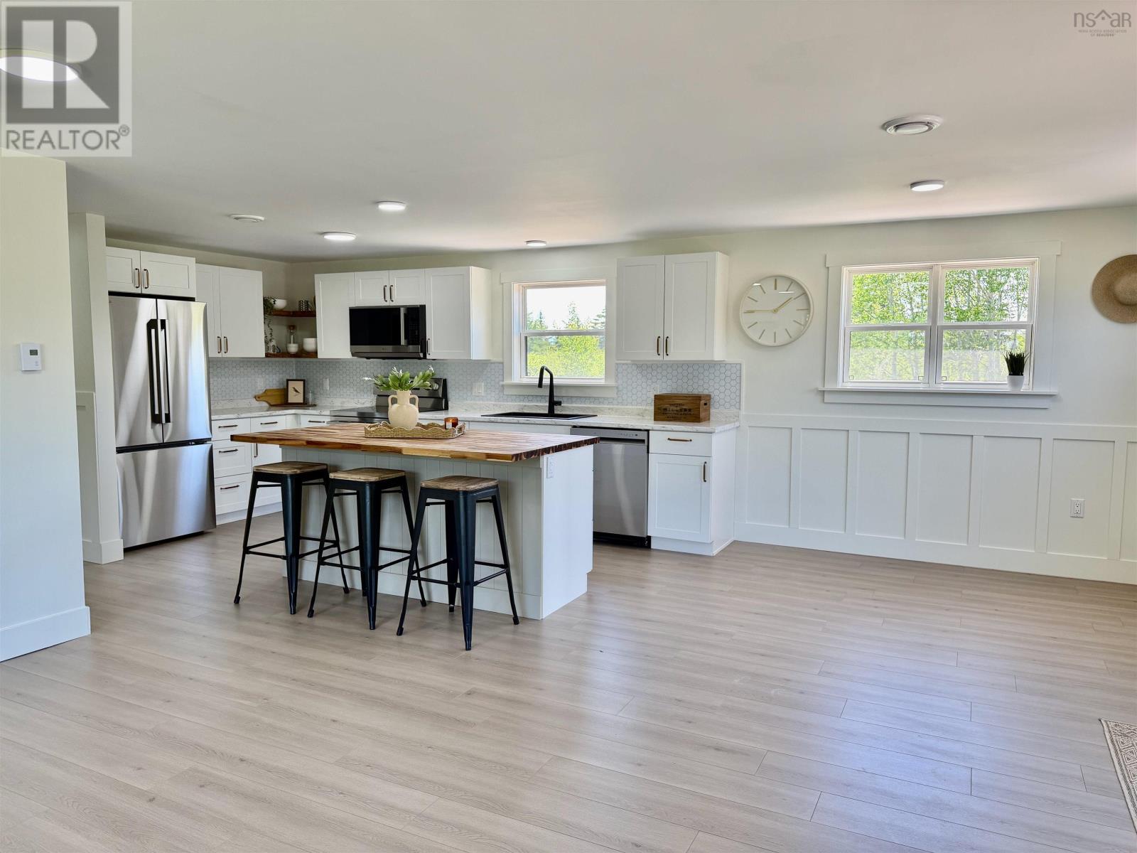 220 Tinkham Road - 7