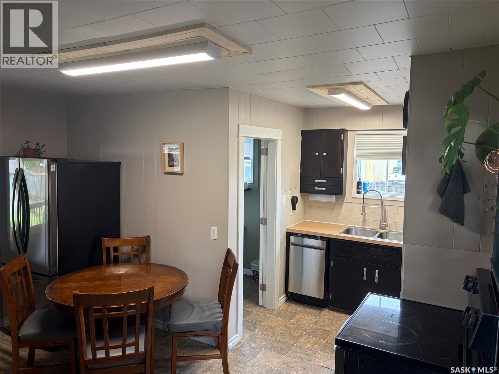 116 5th AVENUE N - 17