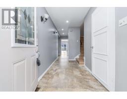 33 Greenwich Circle, Brampton, ON L6S2E6 Photo 19