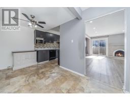 Bedroom 3 - 33 Greenwich Circle, Brampton, ON L6S2E6 Photo 9