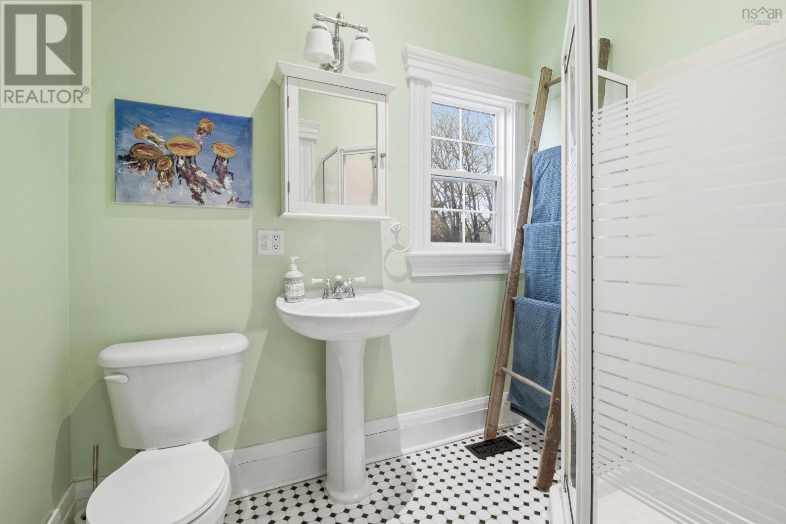 15 Falmouth Dyke Rd - 20