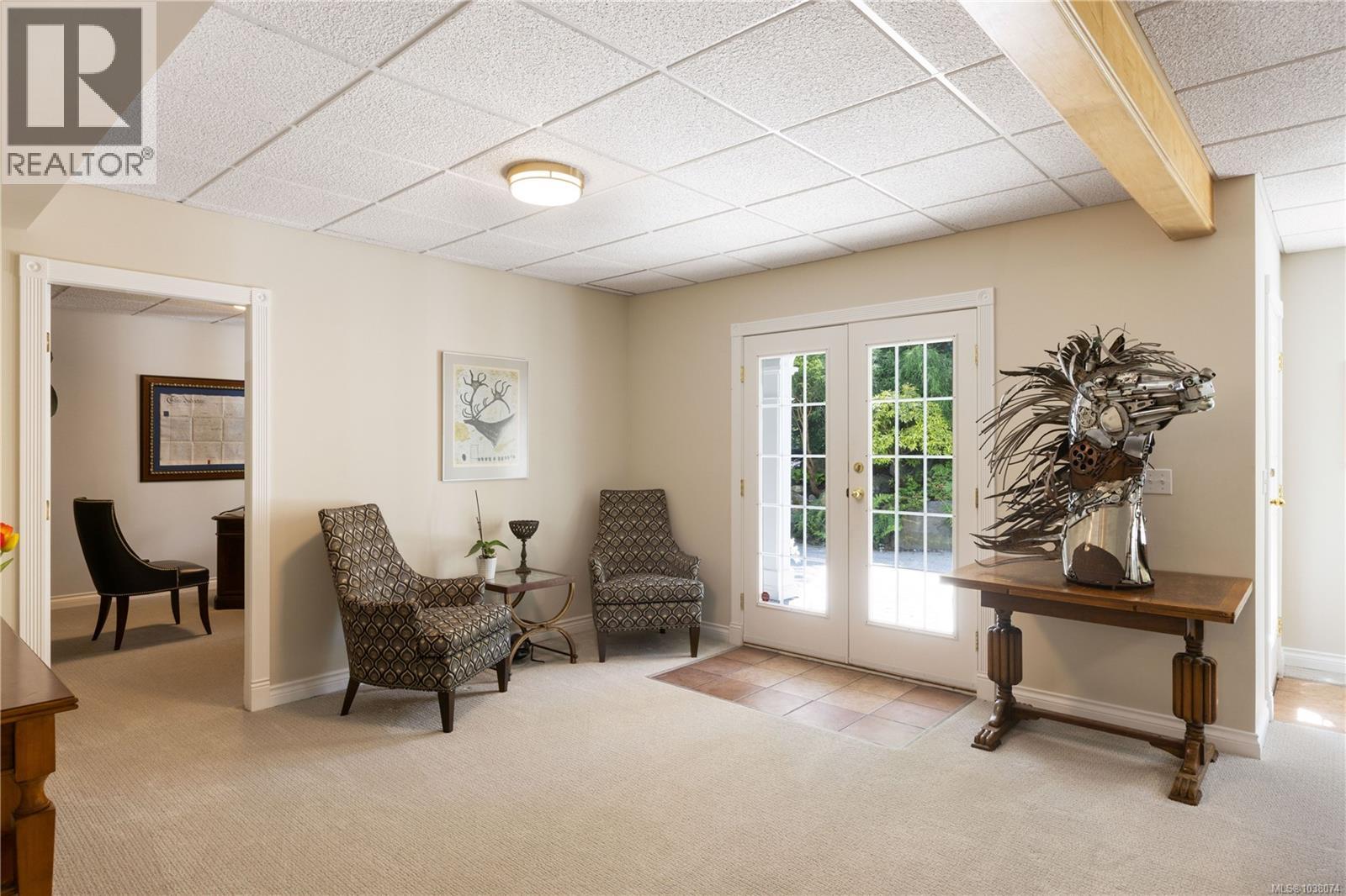 1188 Garden Gate Dr, Central Saanich