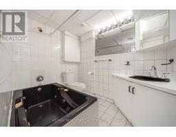 20 Enmount Drive, Brampton, ON L6T4C8 Photo 37