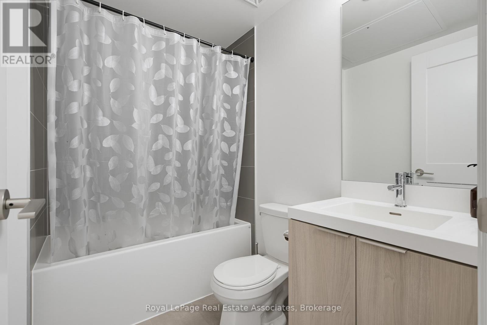 #2403 8 WIDMER STREET - 6