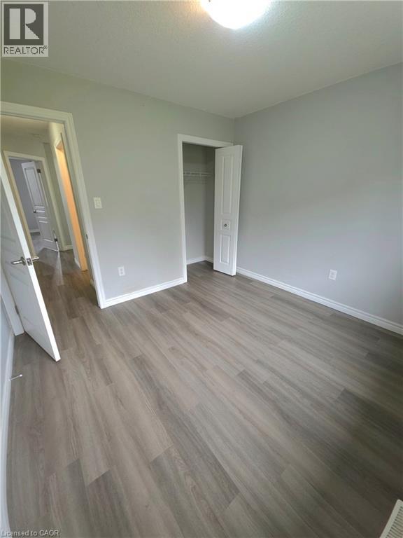 3 bedroom Single Family interior view, 998 MAPLERIDGE Street, West London, London, Ontario