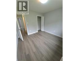 998 Mapleridge Street, London, ON N6H0A6 Photo 15