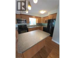 2pc Bathroom - 998 Mapleridge Street, London, ON N6H0A6 Photo 6