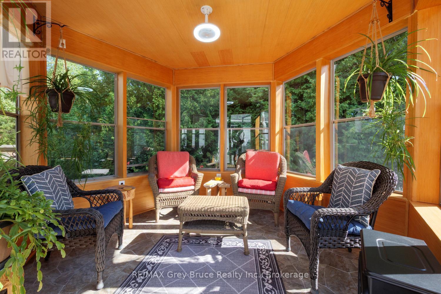 358 HURON ROAD - Image 36