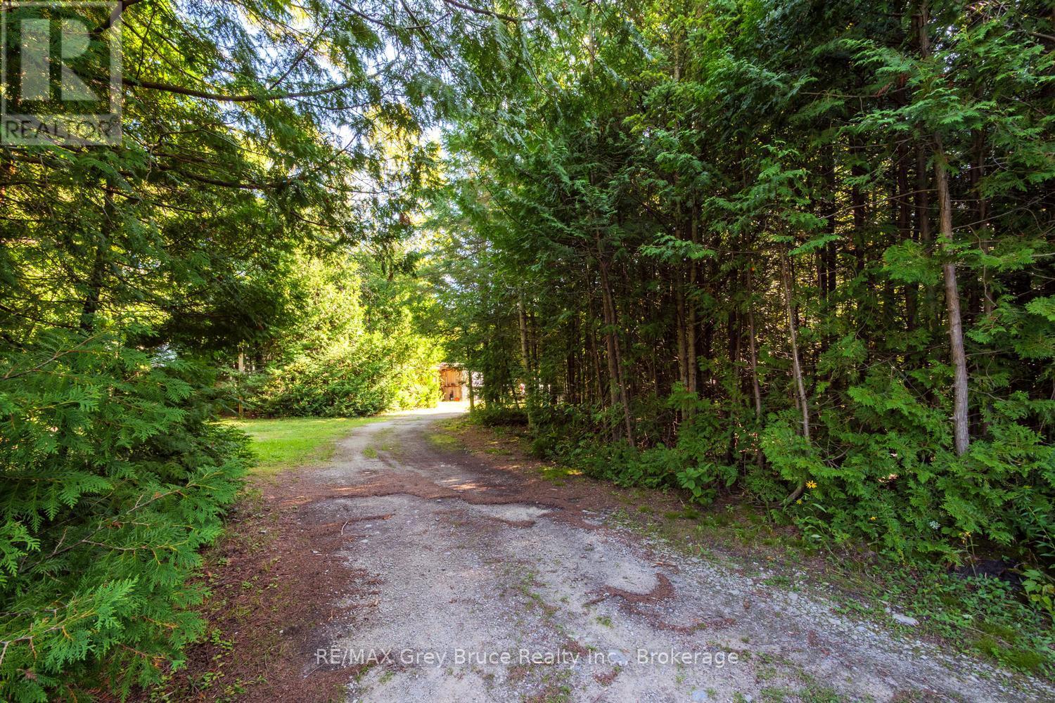 358 HURON ROAD - Image 41