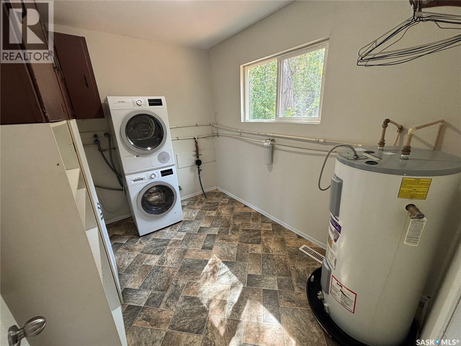 1225 GRAND AVENUE - 22