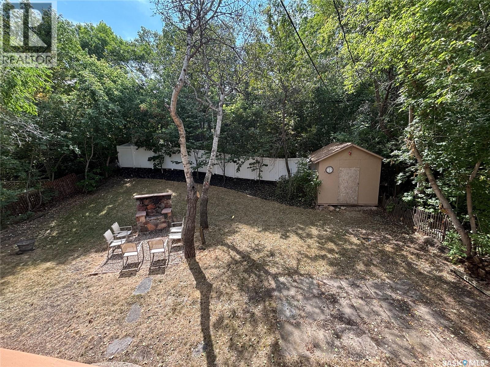 1225 GRAND AVENUE - 10
