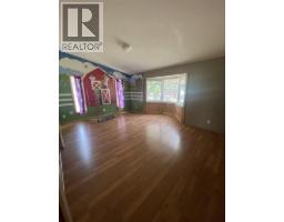 Living room - 6210 Lower Elk Valley Road Unit# 1, Sparwood, BC V0B2G3 Photo 8