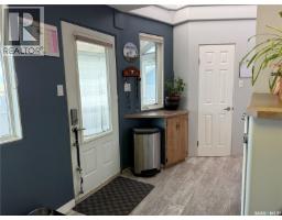 Dining room - 118 1st Avenue W, Lake Diefenbaker, SK S0L0G0 Photo 12