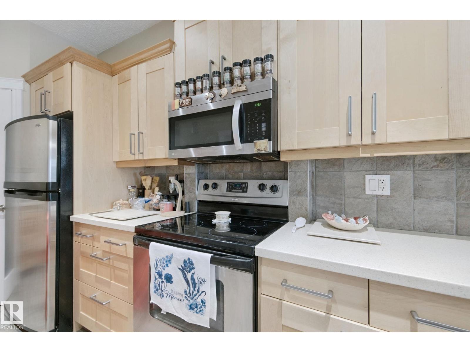 10416 69 AV NW - Image 23