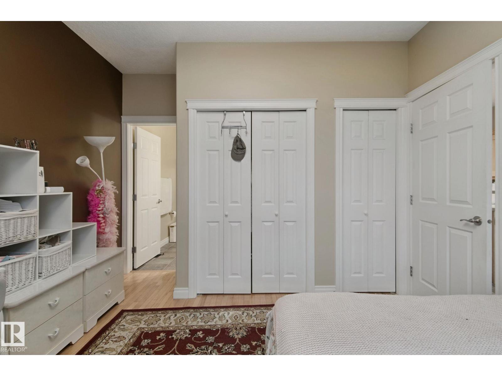 10416 69 AV NW - Image 34
