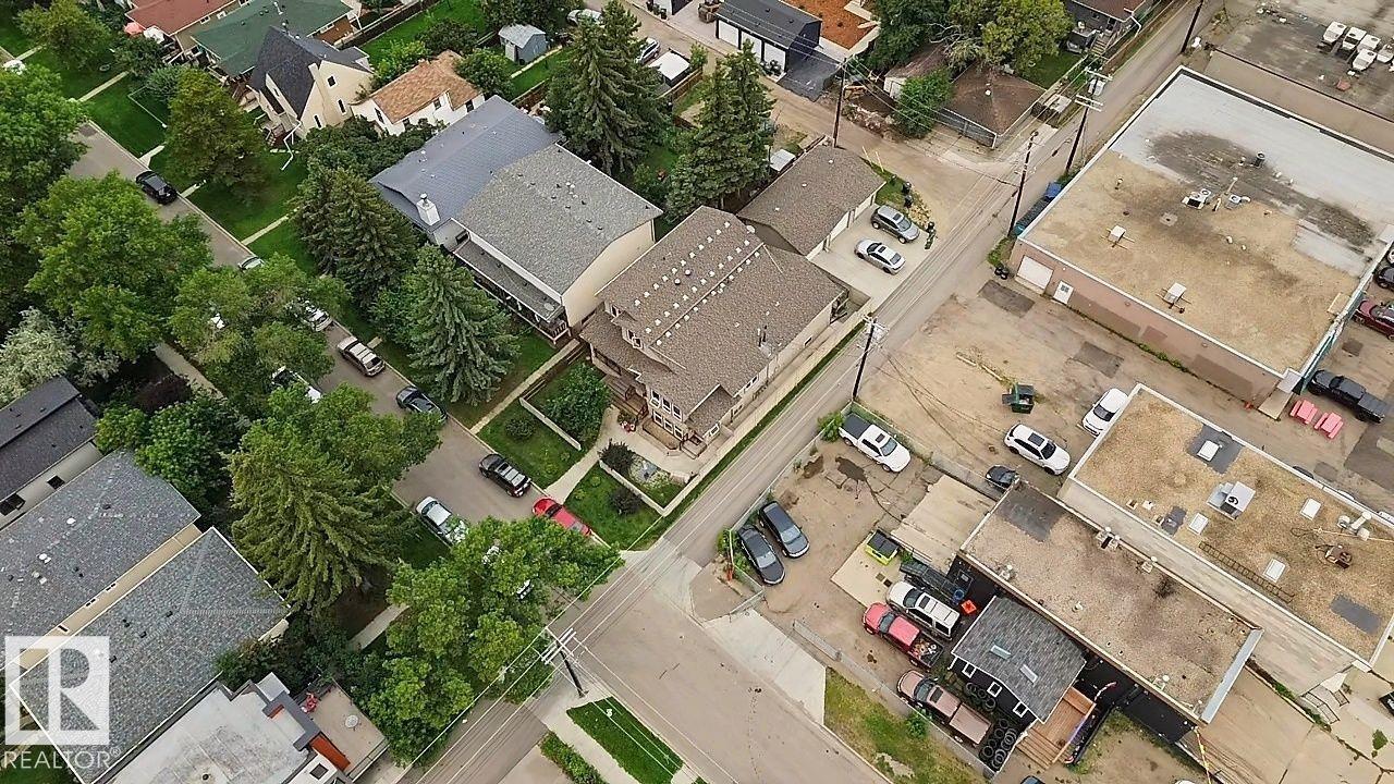 10416 69 AV NW - Image 62