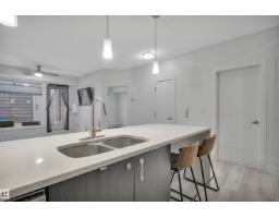 #105 10030 83 Av Nw, Edmonton, AB T6E2C2 Photo 10